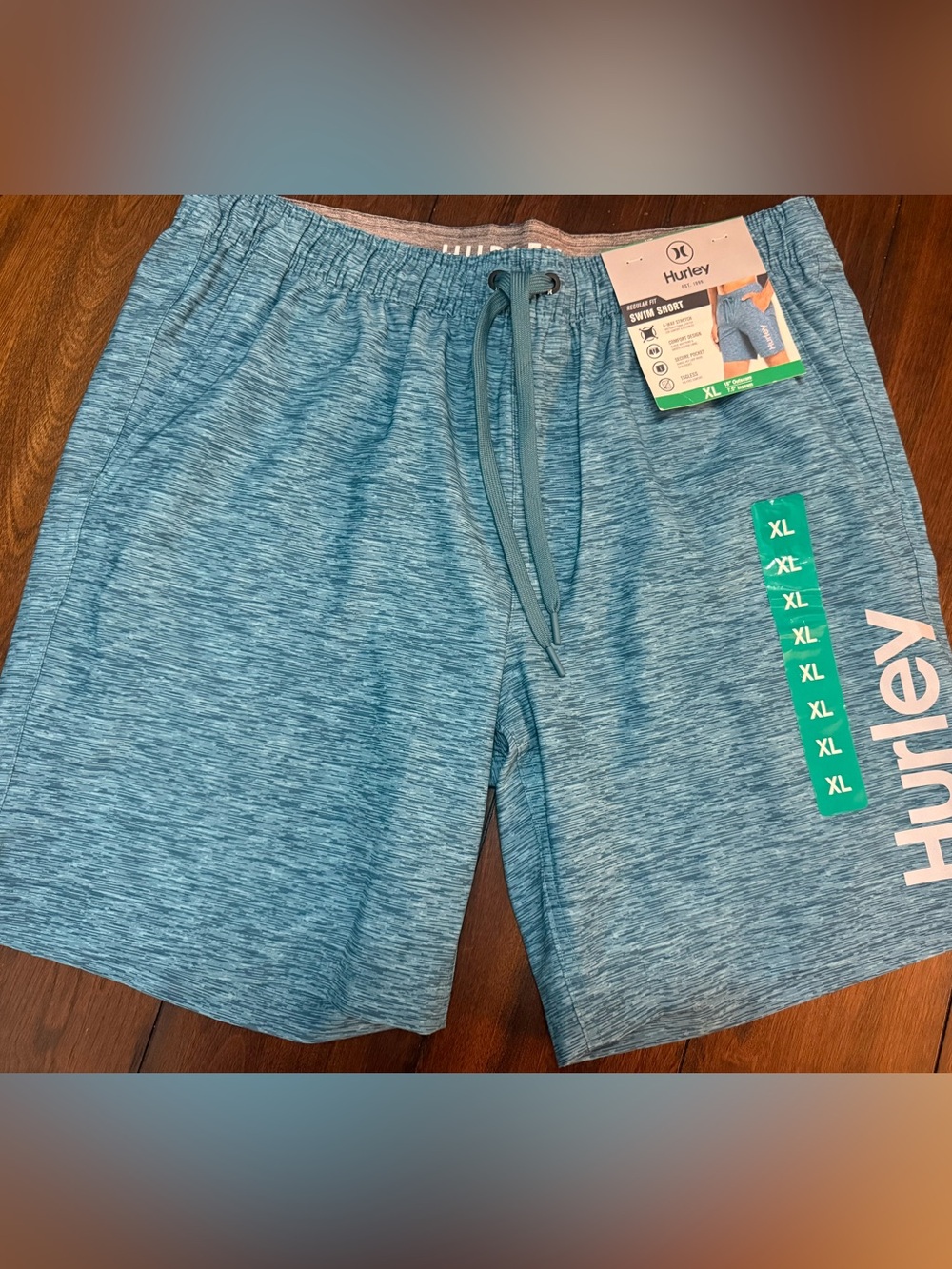 Hurley Men's Regular Fit Stretch Swim Trunk Shorts 7.5" Inseam
Green Size 2XL